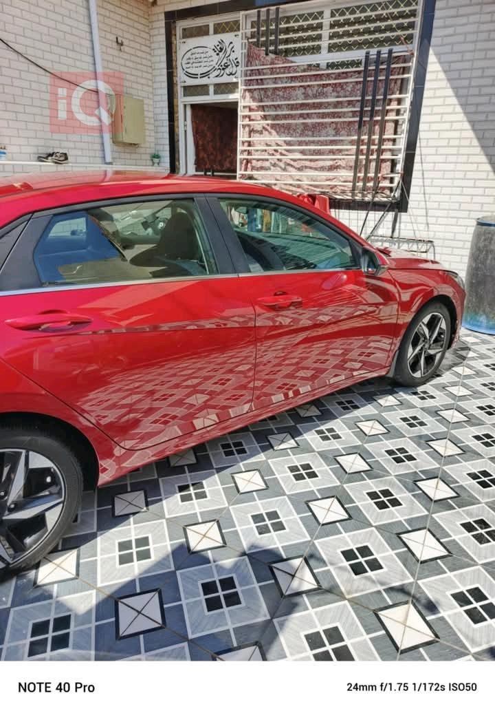 هیوندای ئەلەنترا